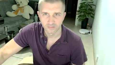 Snapshot of maribor5879 chatting on March 12, 1:03 am maribor5879 online show from March 12, 1:03 am