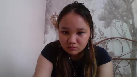Vivi online show from July 16, 6:52 am