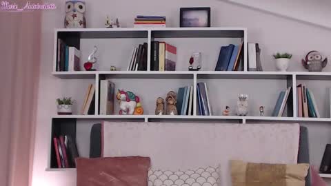 Snapshot of marie_antoinette62 chatting on January 19, 7:47 pm Maria online show from January 19, 7:47 pm