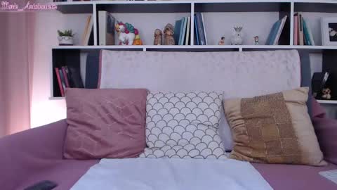 Snapshot of marie_antoinette62 chatting on January 23, 7:00 am Maria online show from January 23, 7:00 am