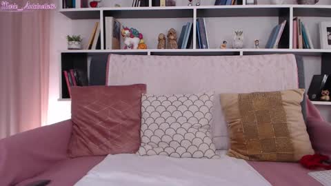 Snapshot of marie_antoinette62 chatting on February 24, 6:16 am Maria online show from February 24, 6:16 am