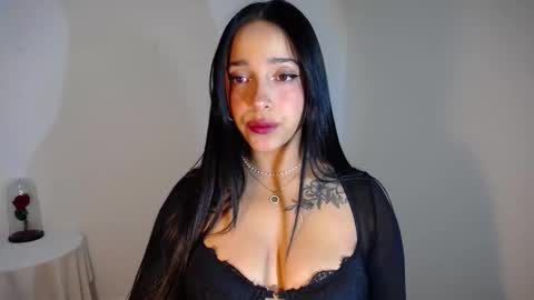 Snapshot of marie_daved chatting on November 3, 3:08 am Nicolle online show from November 3, 3:08 am