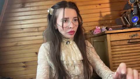 Marie online show from March 25, 2:23 pm