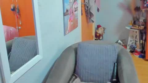 Snapshot of marie_marie03 chatting on January 7, 9:50 am Marie online show from January 7, 9:50 am