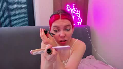 Marie 3 online show from April 16, 6:58 am