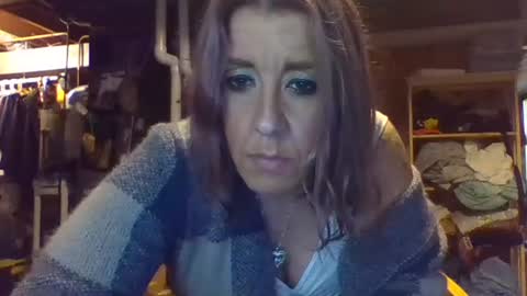mariecastle517 online show from May 3, 9:10 pm