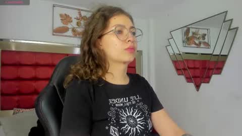 Mariee online show from February 8, 6:22 pm