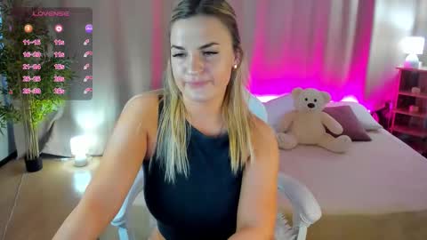 Mariel online show from March 12, 9:26 am