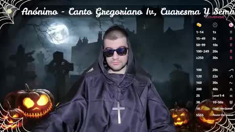 Snapshot of marielessfan chatting on October 31, 10:33 pm Marie online show from October 31, 10:33 pm