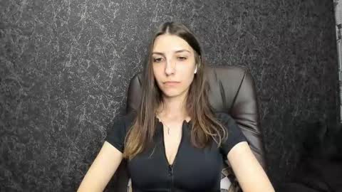 Snapshot of marielleanker chatting on October 8, 11:57 pm marielleanker online show from October 8, 11:57 pm