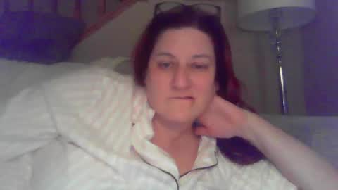 Marie online show from November 5, 10:10 pm