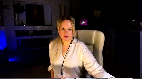 Snapshot of mariemlui chatting on September 26, 10:52 am mariemlui online show from September 26, 10:52 am