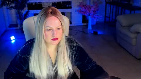 Snapshot of mariemlui chatting on October 14, 10:16 am mariemlui online show from October 14, 10:16 am