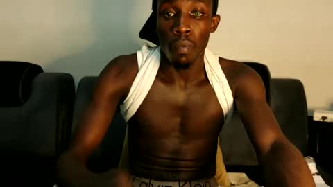 marietabro online show from April 10, 9:52 pm