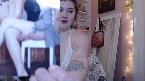 marigoldrue online show from January 15, 11:08 pm