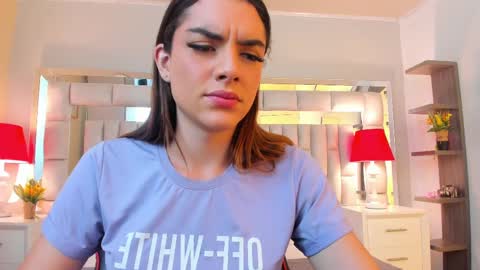 mariiahneedles online show from November 17, 10:04 pm