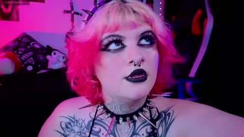 Snapshot of mariiana_velezz chatting on September 11, 6:24 am mariiana_velezz online show from September 11, 6:24 am