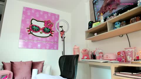 Mariana online show from January 11, 8:43 pm