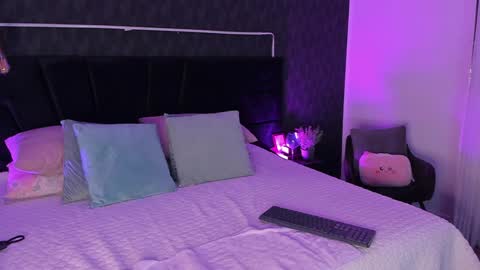 Mariana online show from January 30, 5:39 pm