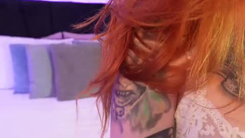 Mariana online show from March 19, 6:12 pm