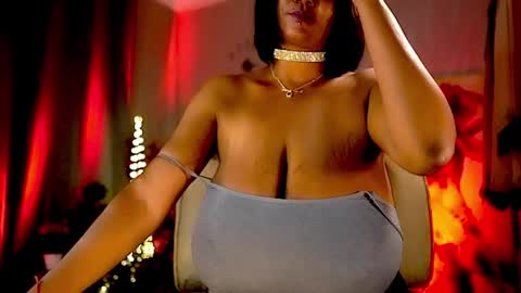 Nikita - Scroll down and read my bio please. New Pictures in Bio online show from December 18, 9:47 am