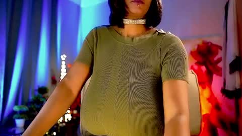 Nikita - Scroll down and read my bio please. New Pictures in Bio online show from December 29, 7:06 am