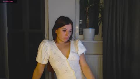 Mari online show from November 29, 9:18 pm