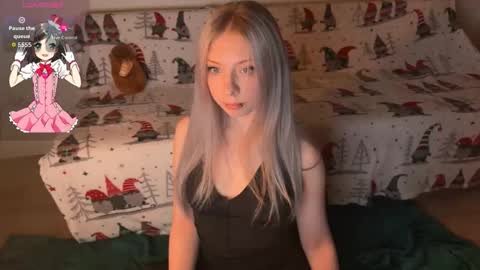 Snapshot of marikorin chatting on February 10, 4:11 pm Mariko and Rin online show from February 10, 4:11 pm