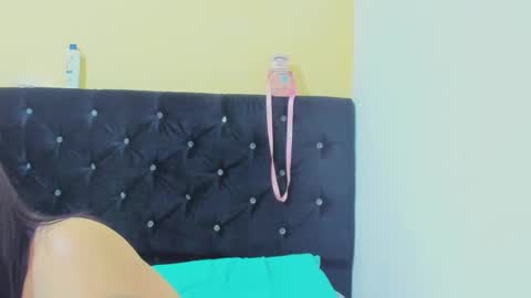 Snapshot of marilyn_garcia chatting on December 14, 3:36 pm MARILYN SEXY online show from December 14, 3:36 pm