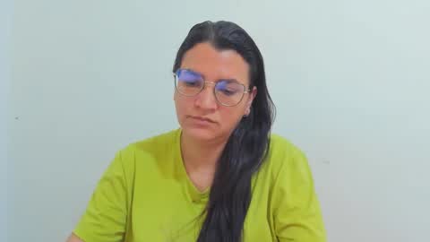 Snapshot of marilyn_garcia chatting on September 30, 2:22 pm MARILYN SEXY online show from September 30, 2:22 pm