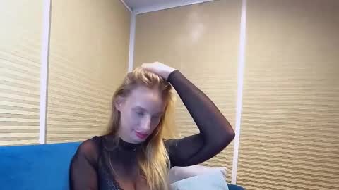 MarilynDevilish online show from October 9, 8:07 pm