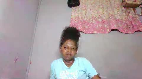 Snapshot of marina0506 chatting on January 5, 5:27 pm marina0506 online show from January 5, 5:27 pm