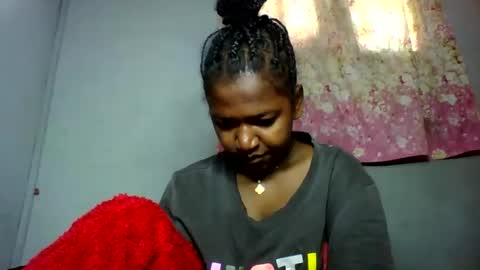 Snapshot of marina0506 chatting on January 15, 7:13 am marina0506 online show from January 15, 7:13 am
