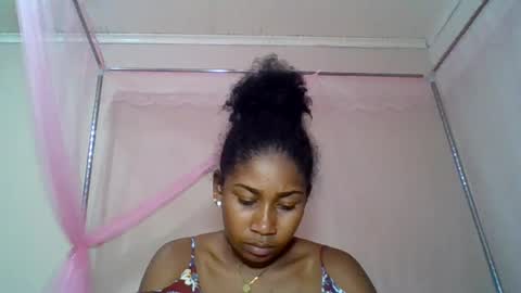 Snapshot of marina0506 chatting on August 3, 7:06 pm marina0506 online show from August 3, 7:06 pm