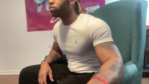 Snapshot of marineguyk19 chatting on February 13, 8:45 pm Z online show from February 13, 8:45 pm