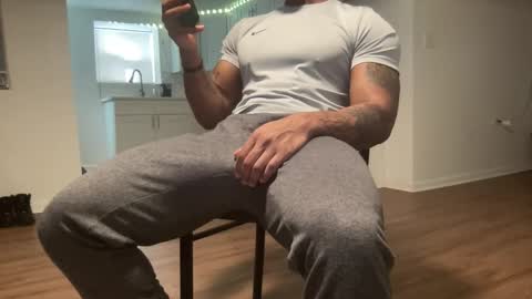 Z online show from December 16, 6:57 pm