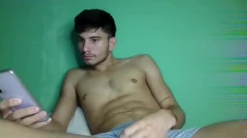 Snapshot of mariobrosss517470 chatting on January 4, 11:27 pm mariobrosss517470 online show from January 4, 11:27 pm