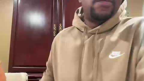 MARIOLUIGIHOT online show from October 26, 4:51 am