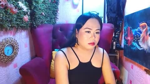 Snapshot of mariposa_911 chatting on September 14, 12:15 pm LEAH online show from September 14, 12:15 pm