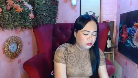 Snapshot of mariposa_911 chatting on November 8, 4:12 am LEAH online show from November 8, 4:12 am