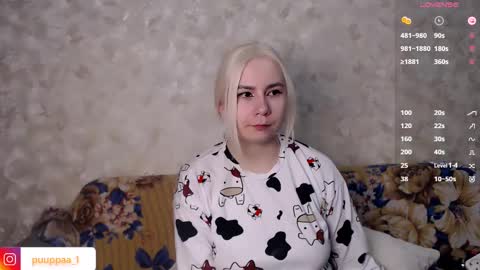 Snapshot of marishka505 chatting on February 19, 5:49 pm marishka505 online show from February 19, 5:49 pm