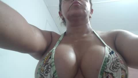 mariska_69 online show from August 3, 9:15 am