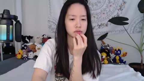 Snapshot of marissapeach chatting on November 30, 3:38 pm MarissaPeach online show from November 30, 3:38 pm