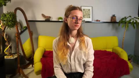 Kate online show from May 14, 3:35 am