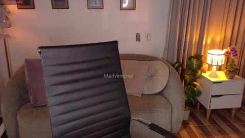 marivimichel_s online show from April 8, 10:04 am