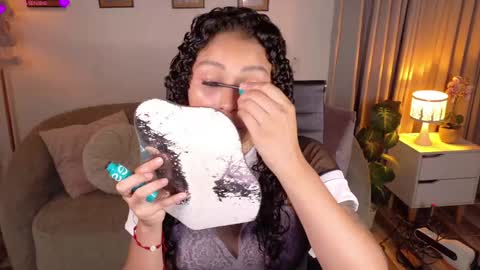 Snapshot of marivimichel_s chatting on April 19, 10:03 am marivimichel_s online show from April 19, 10:03 am