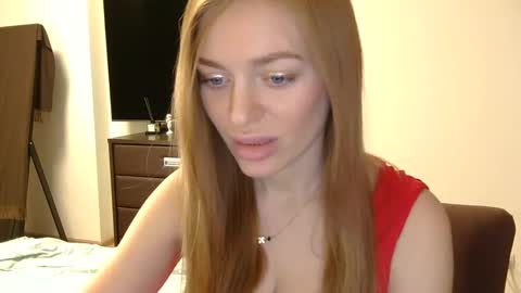 mariwell online show from April 12, 12:37 am