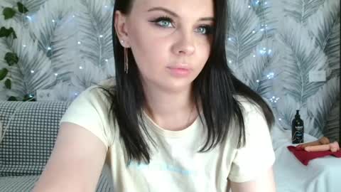 pipi online show from June 6, 5:50 pm