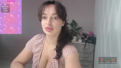 MariyaWillson online show from December 17, 5:57 am