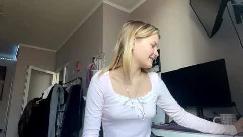 marjoryareias online show from October 22, 8:25 am
